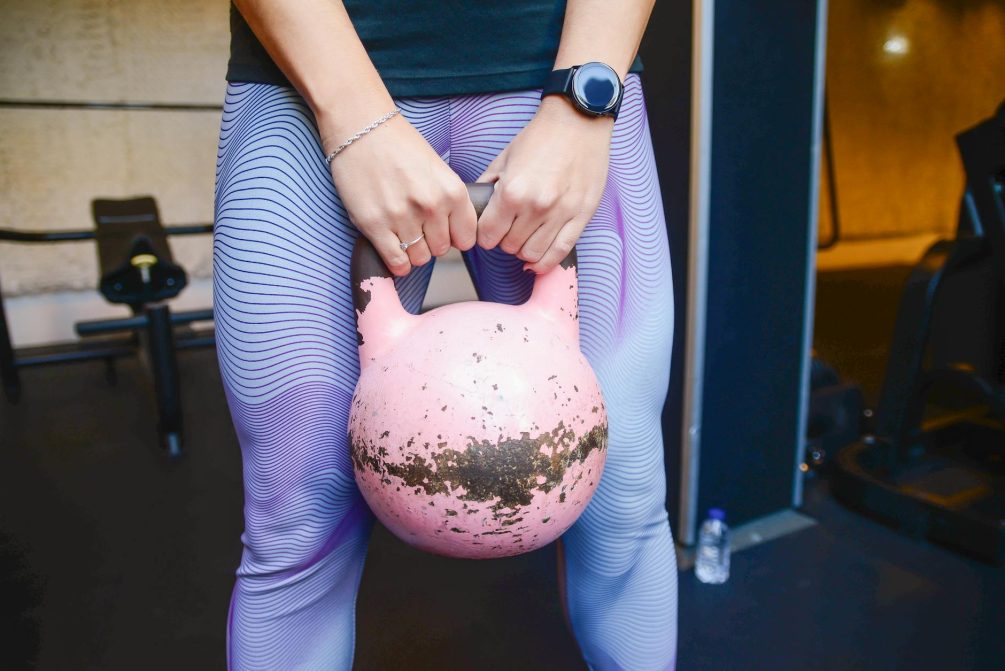 Learn about the best home gym kettlebells for beginner strength